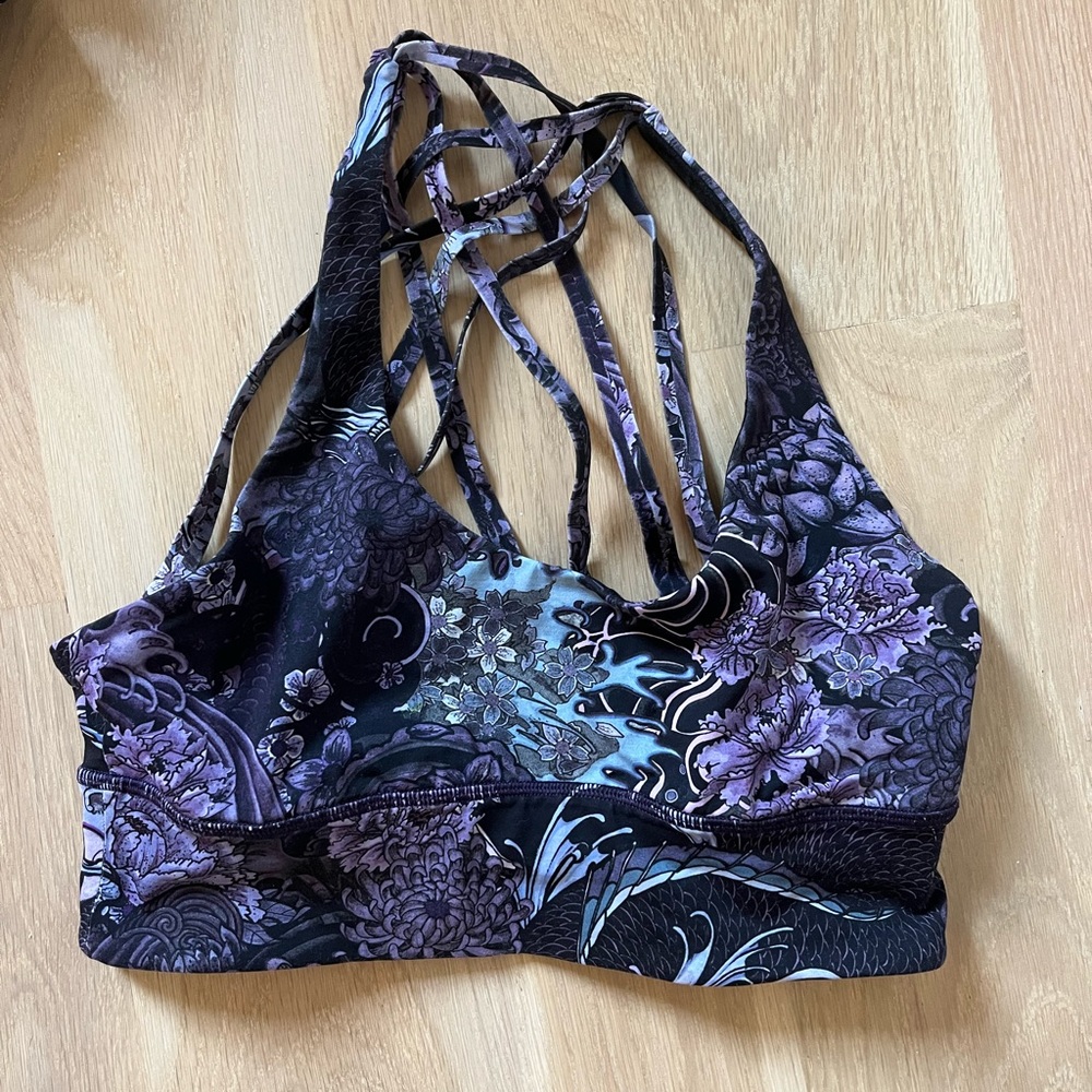Cross back Lululemon bra